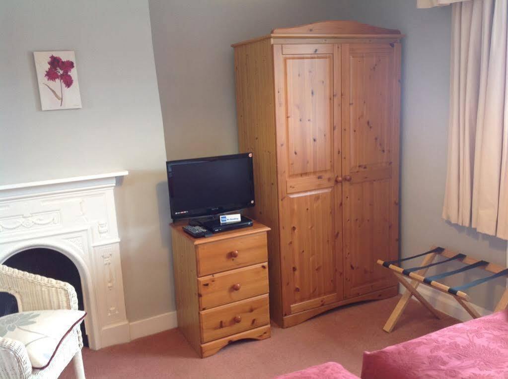 The Spinney Barnstaple Exterior photo